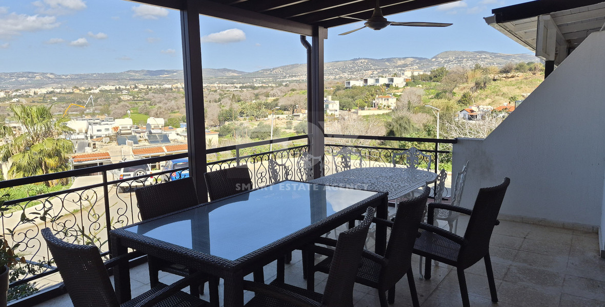 Fully Furnished  Three Bedroom Maisonette in Chlorakas for rent