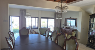 Fully Furnished  Three Bedroom Maisonette in Chlorakas for rent