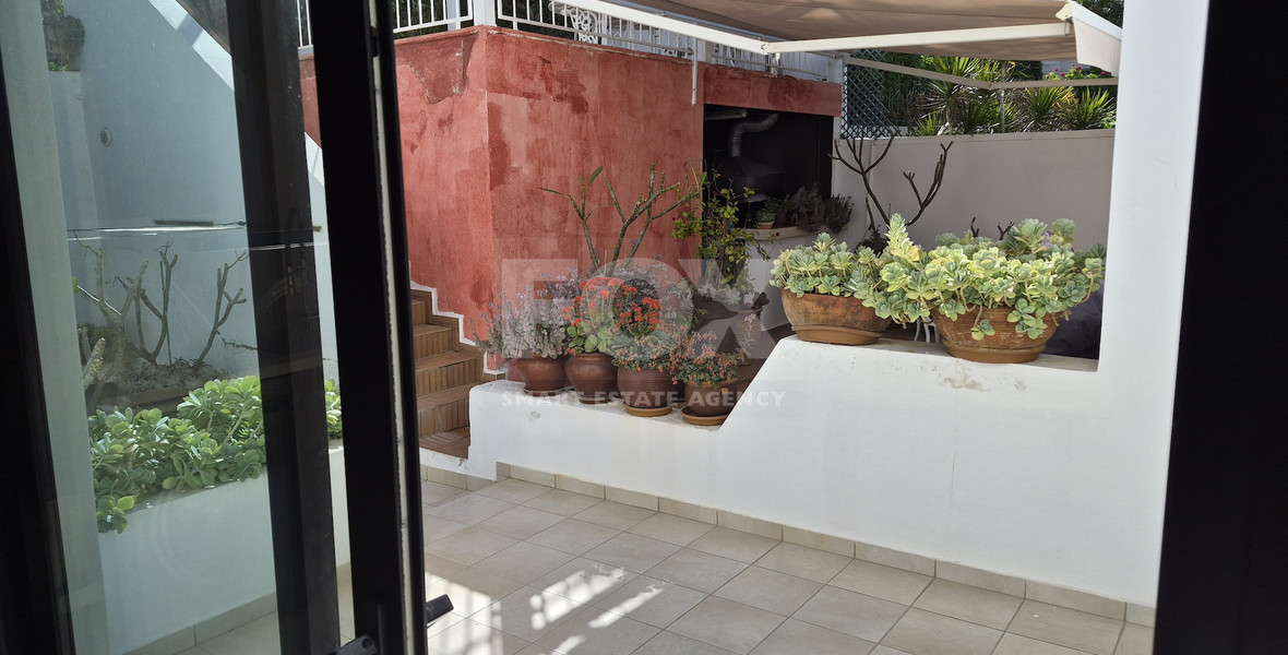 Fully Furnished  Three Bedroom Maisonette in Chlorakas for rent