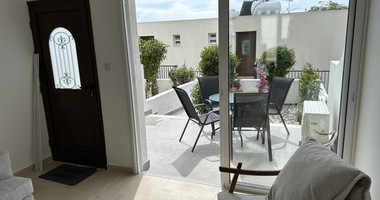 Two bedroom townhouse with title deeds in Tombs of The Kings area in Paphos for sale