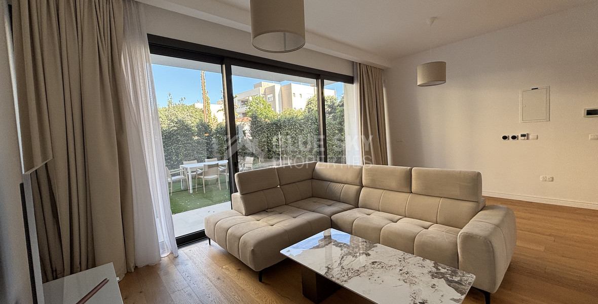 Fully Furnished Semi-Detached House in Mesa Geitonia For Rent