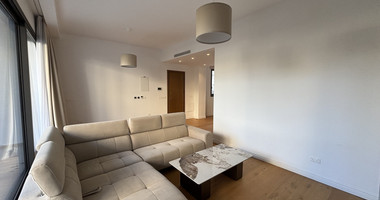 Fully Furnished Semi-Detached House in Mesa Geitonia For Rent