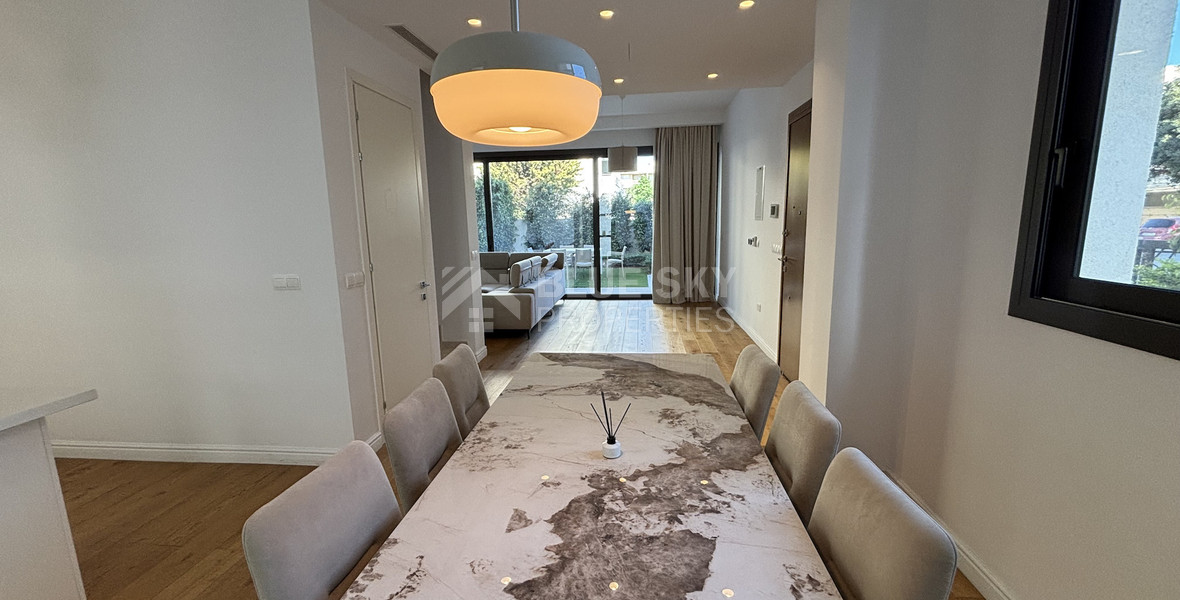 Fully Furnished Semi-Detached House in Mesa Geitonia For Rent