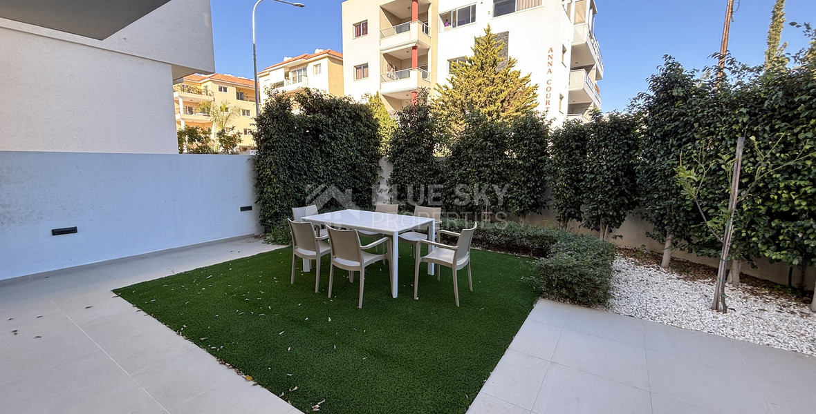 Fully Furnished Semi-Detached House in Mesa Geitonia For Rent