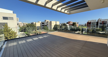 Fully Furnished Semi-Detached House in Mesa Geitonia For Rent