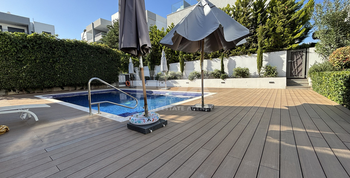 Fully Furnished Semi-Detached House in Mesa Geitonia For Rent