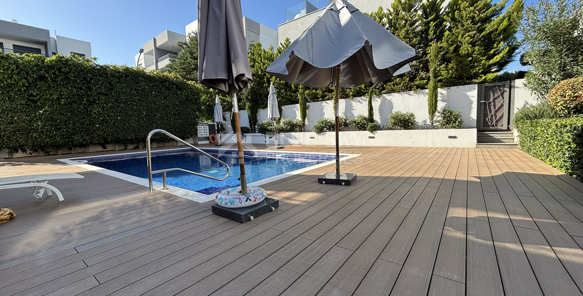 Fully Furnished Semi-Detached House in Mesa Geitonia For Rent