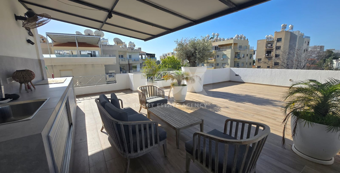 Luxury Renovated Penthouse with Private Rooftop for Rent in Germasogeia: Walk to Beach, Next to Green Area