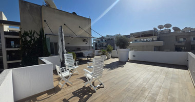 Luxury Renovated Penthouse with Private Rooftop for Rent in Germasogeia: Walk to Beach, Next to Green Area
