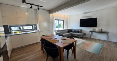 Luxury Renovated Penthouse with Private Rooftop for Rent in Germasogeia: Walk to Beach, Next to Green Area