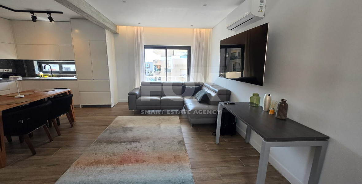 Luxury Renovated Penthouse with Private Rooftop for Rent in Germasogeia: Walk to Beach, Next to Green Area