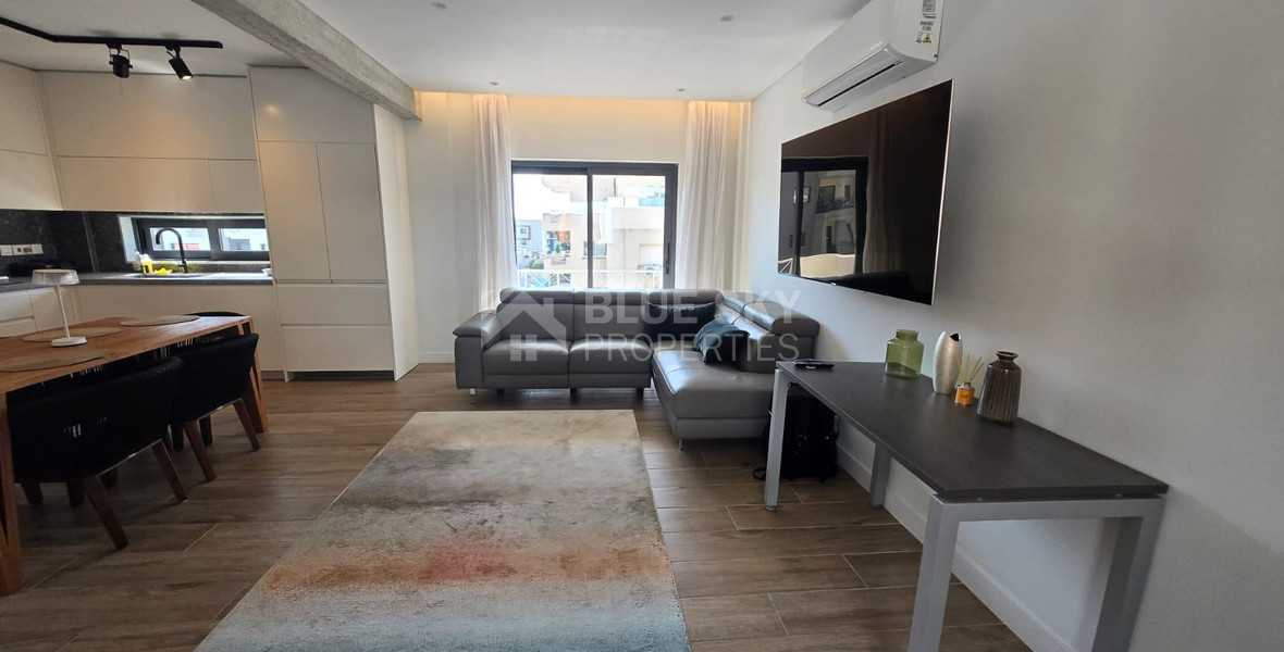 Luxury Renovated Penthouse with Private Rooftop for Rent in Germasogeia: Walk to Beach, Next to Green Area