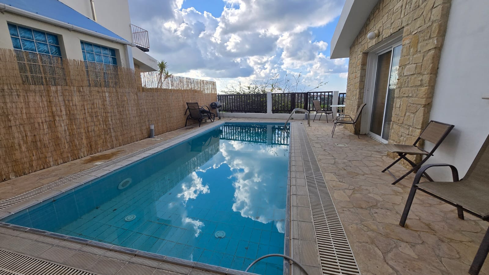 Квартира 3 спальни 159 м² Chloraka, Кипр