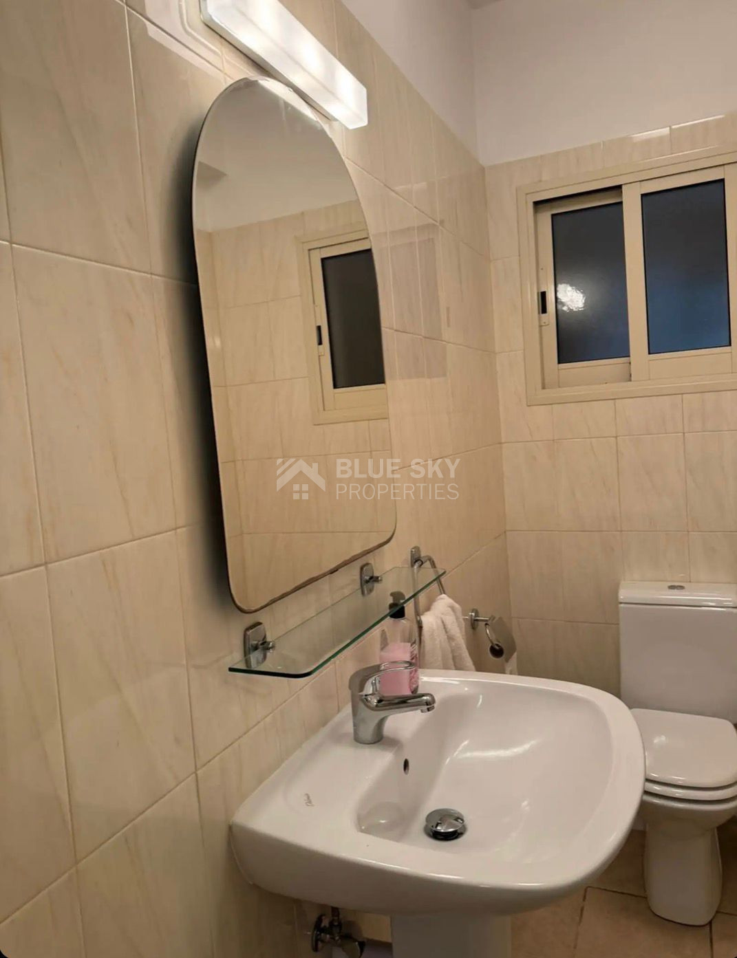 Spacious 3-Bedroom Apartment For Rent Near the Sea – Neapolis