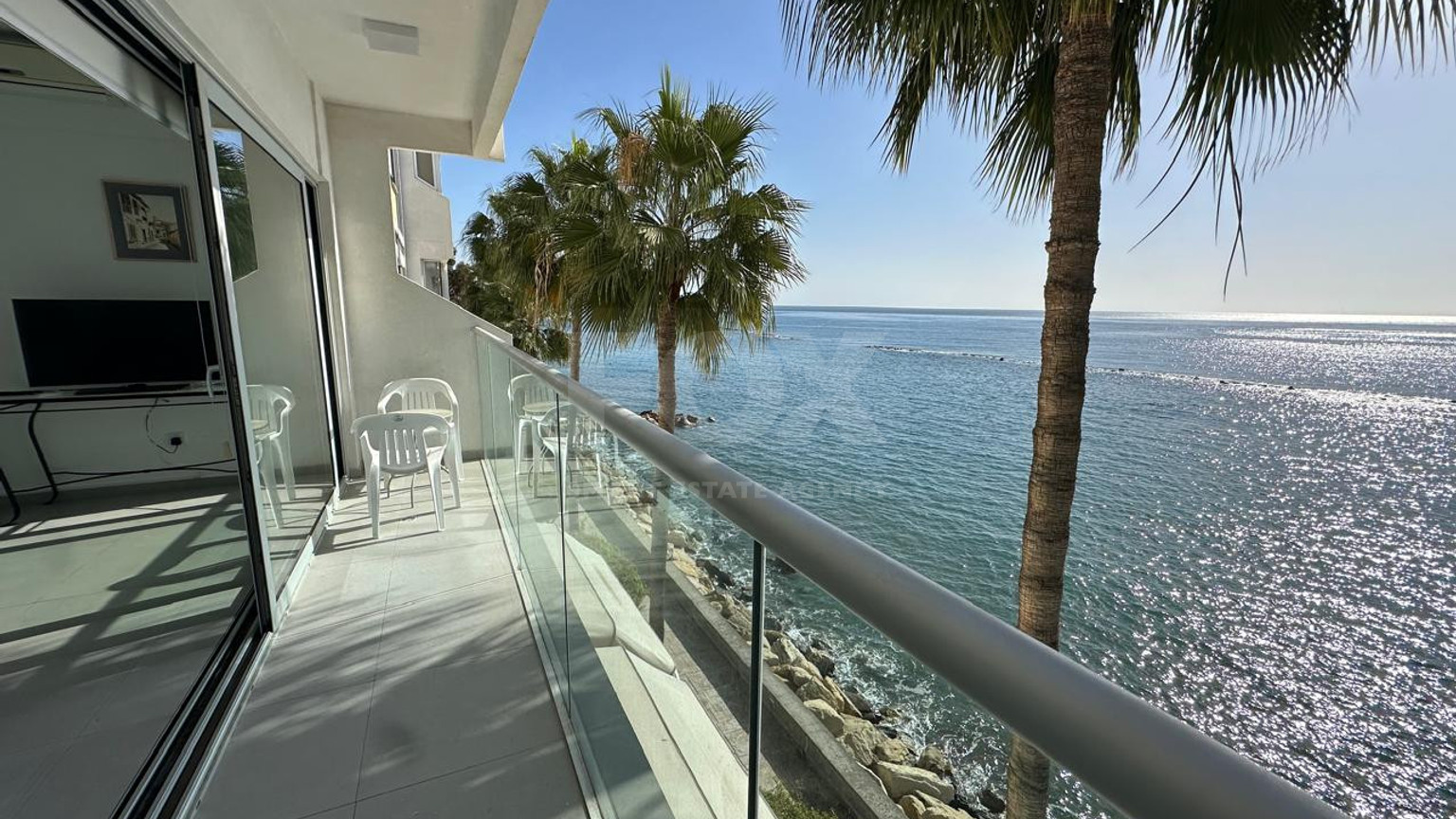 Seafront three -Bedroom Apartment FOR RENT | Germasogeia Tourist Area, Limassol