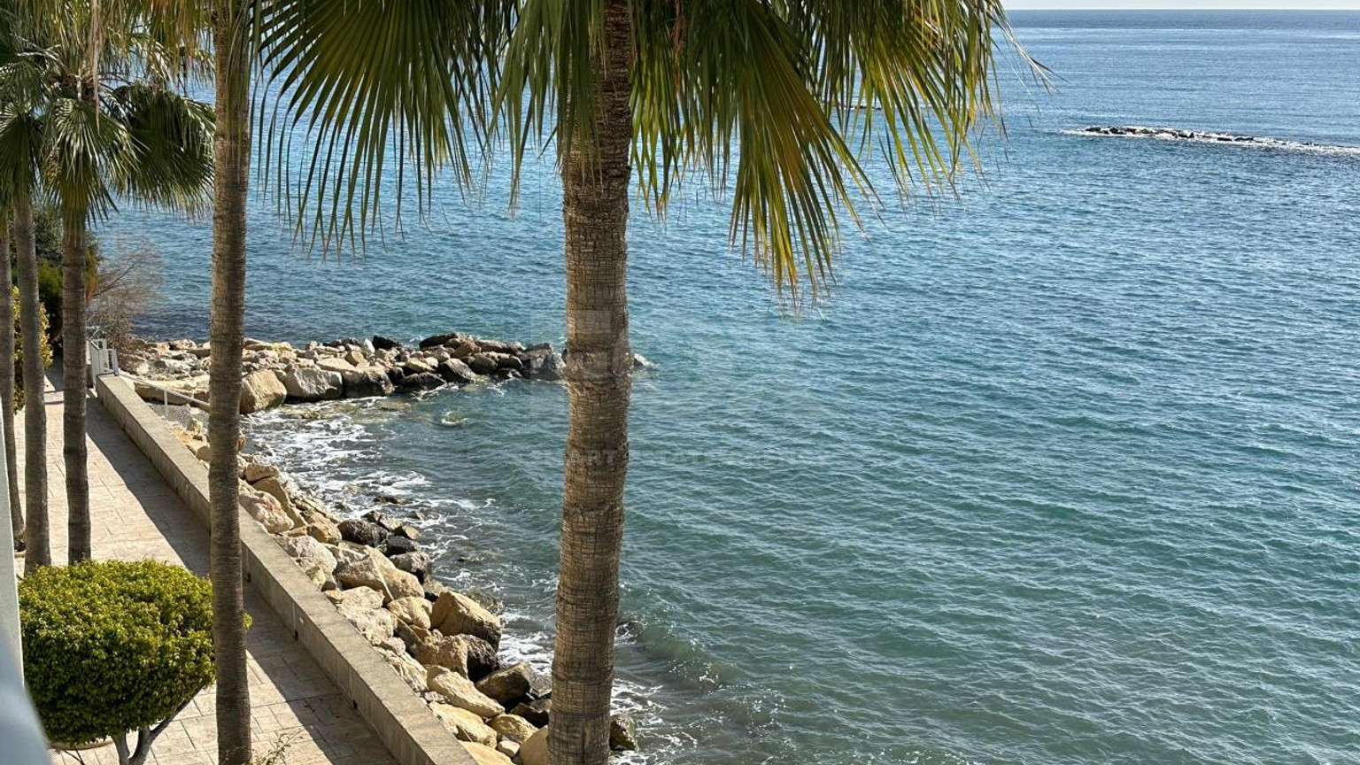 Seafront three -Bedroom Apartment FOR RENT | Germasogeia Tourist Area, Limassol