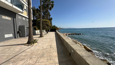 Seafront three -Bedroom Apartment FOR RENT | Germasogeia Tourist Area, Limassol