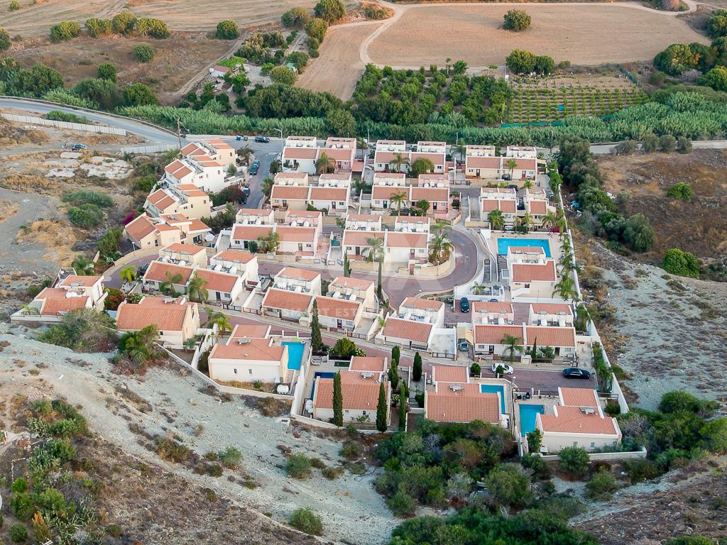 Two-Bedroom Apartment for Sale in Melanos, Chloraka – Partial Sea View & Title Deed