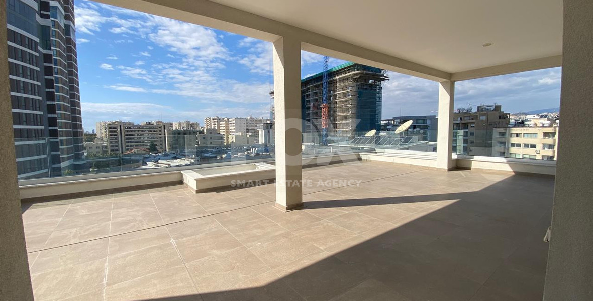 Luxury 6th Floor Penthouse for Sale in Neapolis – 80m from the Sea