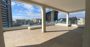 Luxury 6th Floor Penthouse for Sale in Neapolis – 80m from the Sea