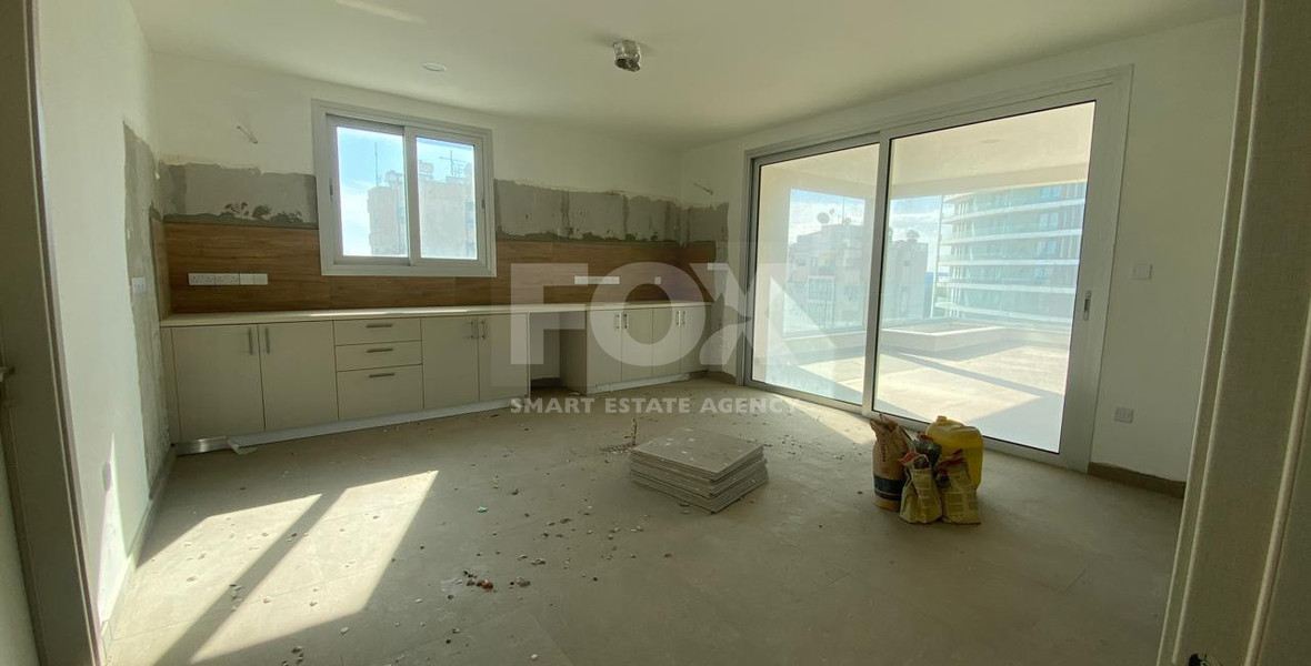 Luxury 6th Floor Penthouse for Sale in Neapolis – 80m from the Sea