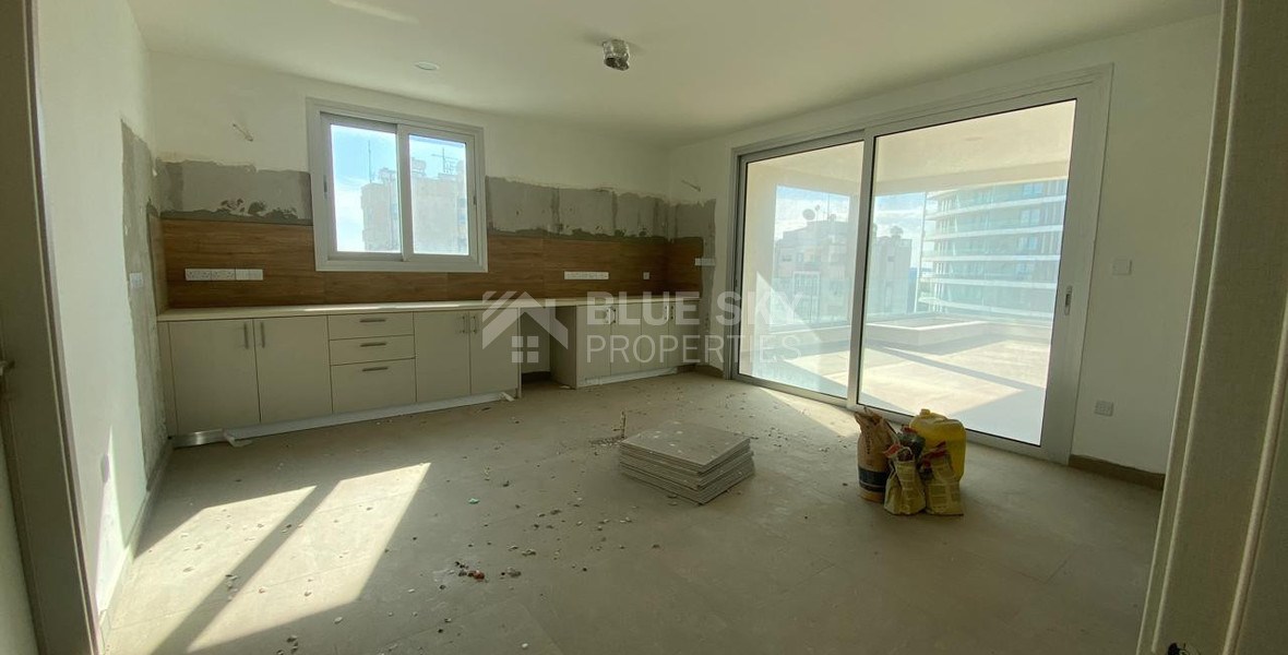 Luxury 6th Floor Penthouse for Sale in Neapolis – 80m from the Sea