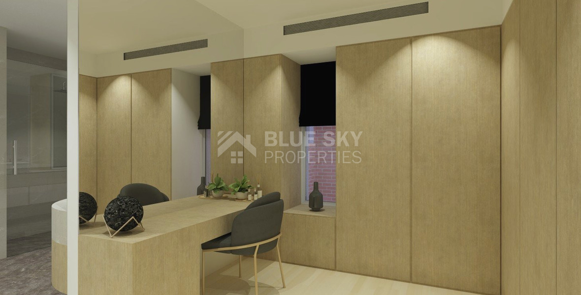 RENT: OPTIONALLY FURNISHED FULLY RENOVATED FIVE BEDROOM VILLA WITH SWIMMING POOL IN CENTRAL LIMASSOL