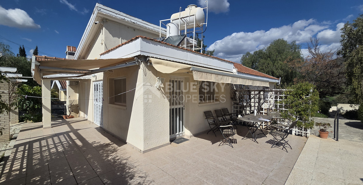 For Rent Detached residence With Big Garden And Panoramic View in Finikaria Limassol