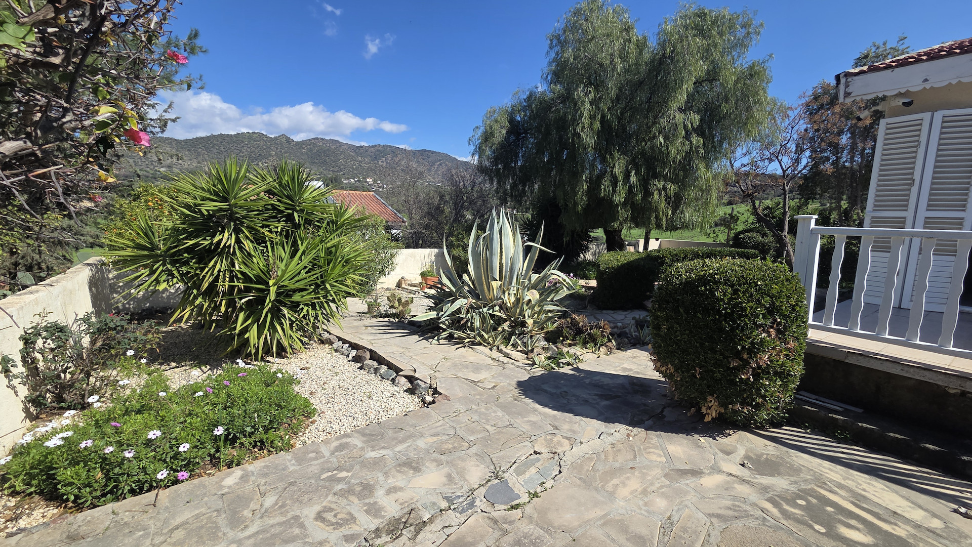 3 bedroom apartment 208 m² in Foinikaria, Cyprus