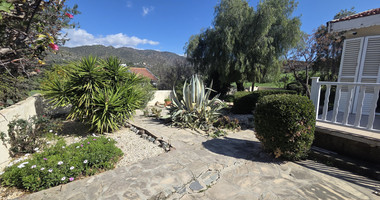 For Rent Detached residence With Big Garden And Panoramic View in Finikaria Limassol