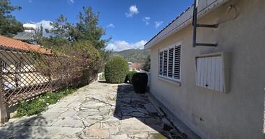 For Rent Detached residence With Big Garden And Panoramic View in Finikaria Limassol