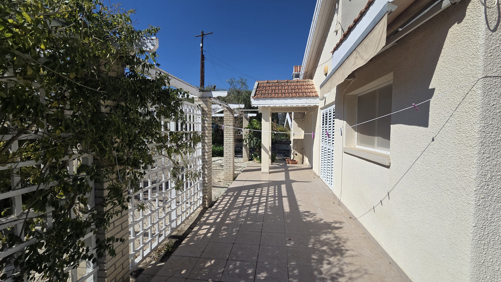 3 bedroom apartment 208 m² in Foinikaria, Cyprus