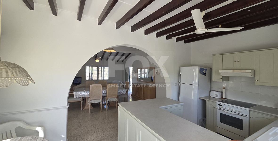 For Rent Detached residence With Big Garden And Panoramic View in Finikaria Limassol