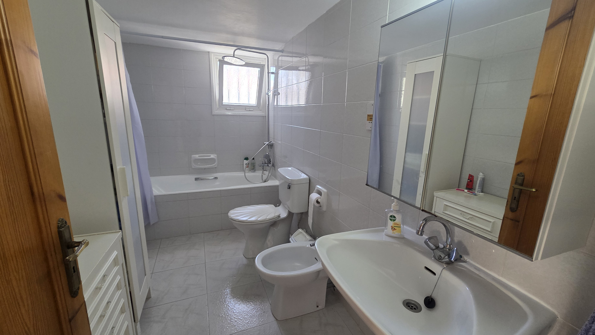 3 bedroom apartment 208 m² in Foinikaria, Cyprus