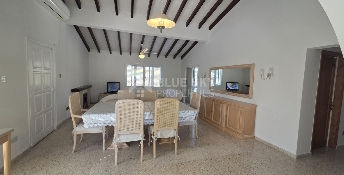 For Rent Detached residence With Big Garden And Panoramic View in Finikaria Limassol