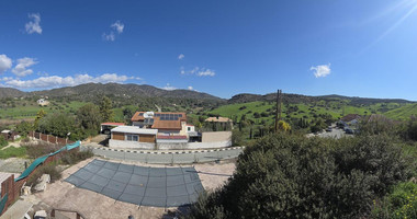 For Rent Detached residence With Big Garden And Panoramic View in Finikaria Limassol