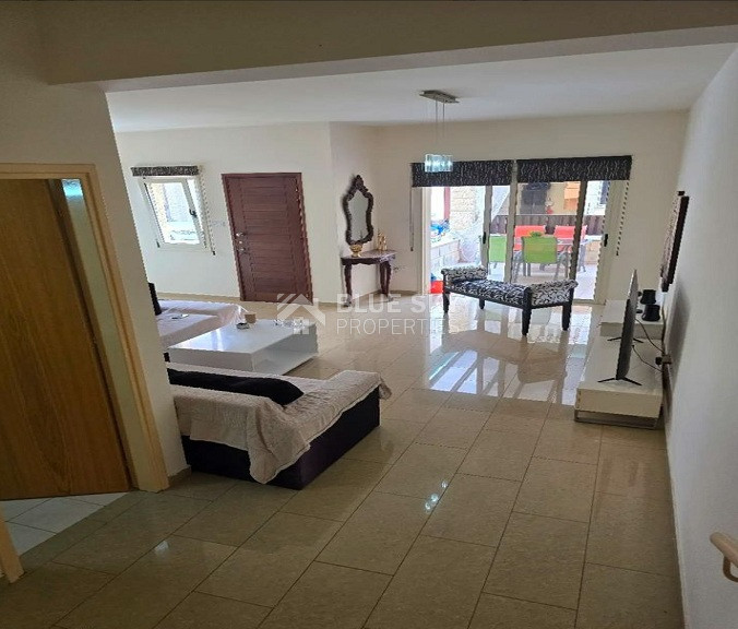 Maisonette for Sale in Quiet Agia Filaxi Area