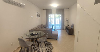 Two-Bedroom Maisonette with Common Pool for rent in Mouttagiaka, Limassol