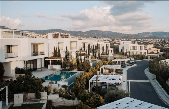 A premium gated four bedroom luxury villa located in the Pegeia , Paphos