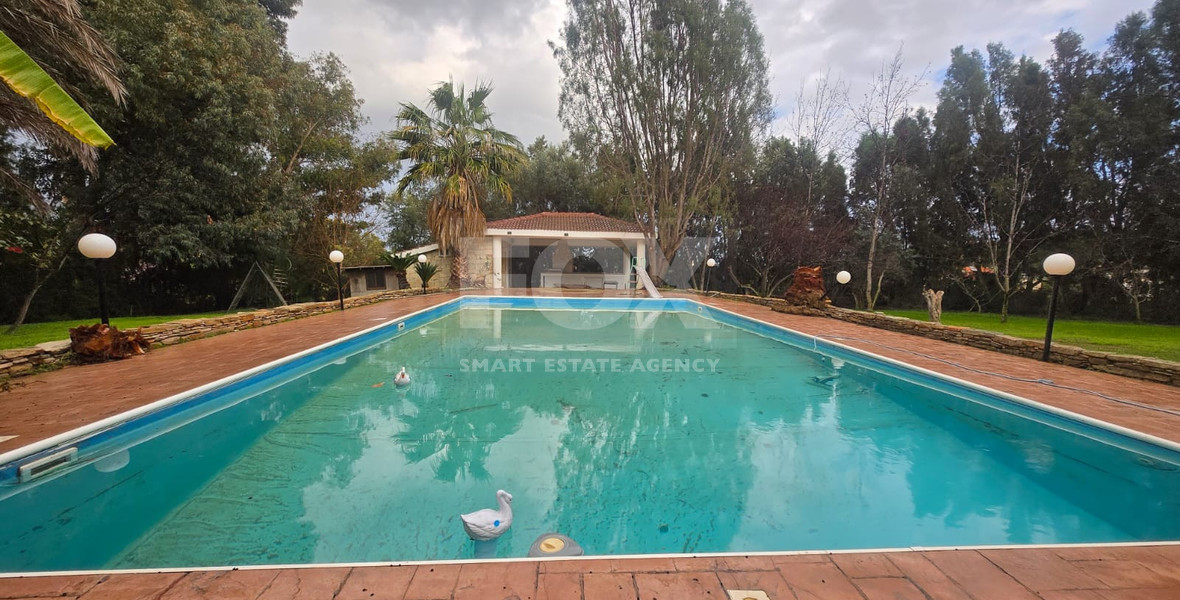 Five Bedroom Unfurnished House for Rent in Pyrgos, Limassol