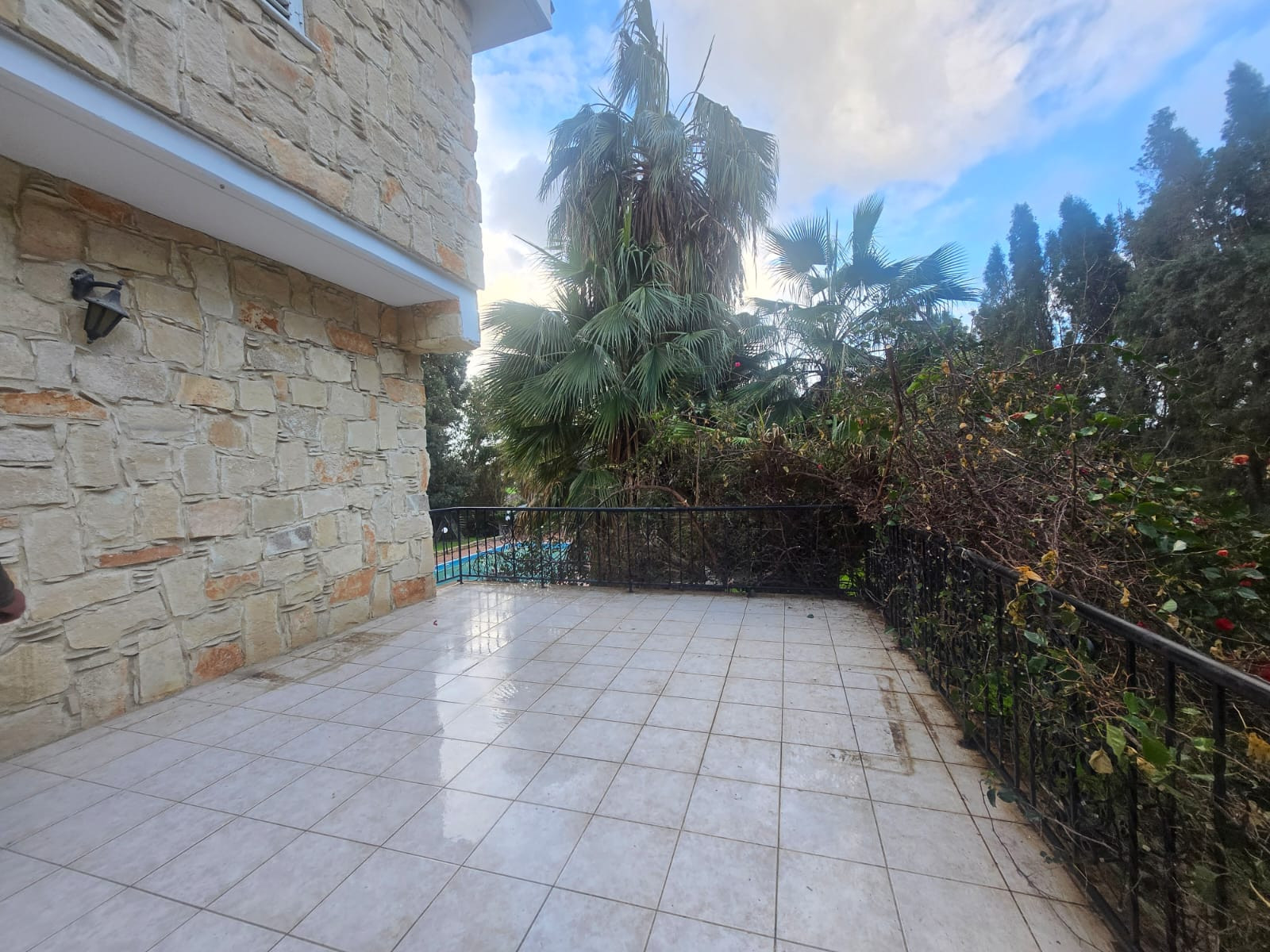 5 bedroom apartment 600 m² in Pyrgos Lemesou, Cyprus