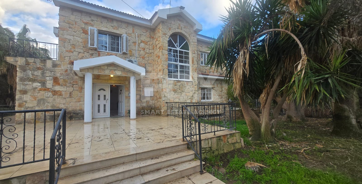 Five Bedroom Unfurnished House for Rent in Pyrgos, Limassol
