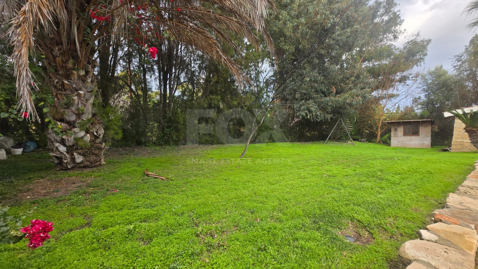 Five Bedroom Unfurnished House for Rent in Pyrgos, Limassol