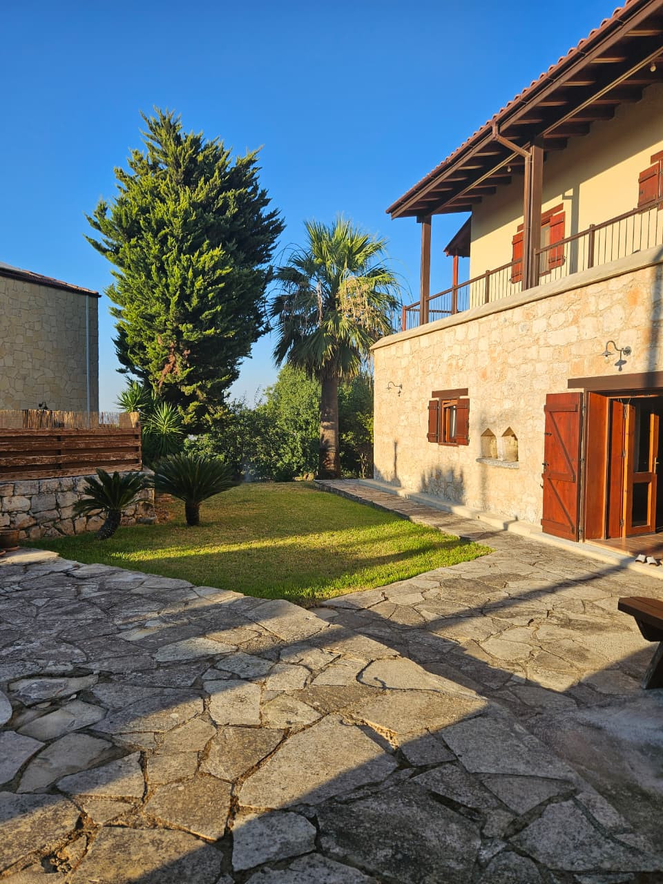 3 bedroom apartment 160 m² in Drousha, Cyprus