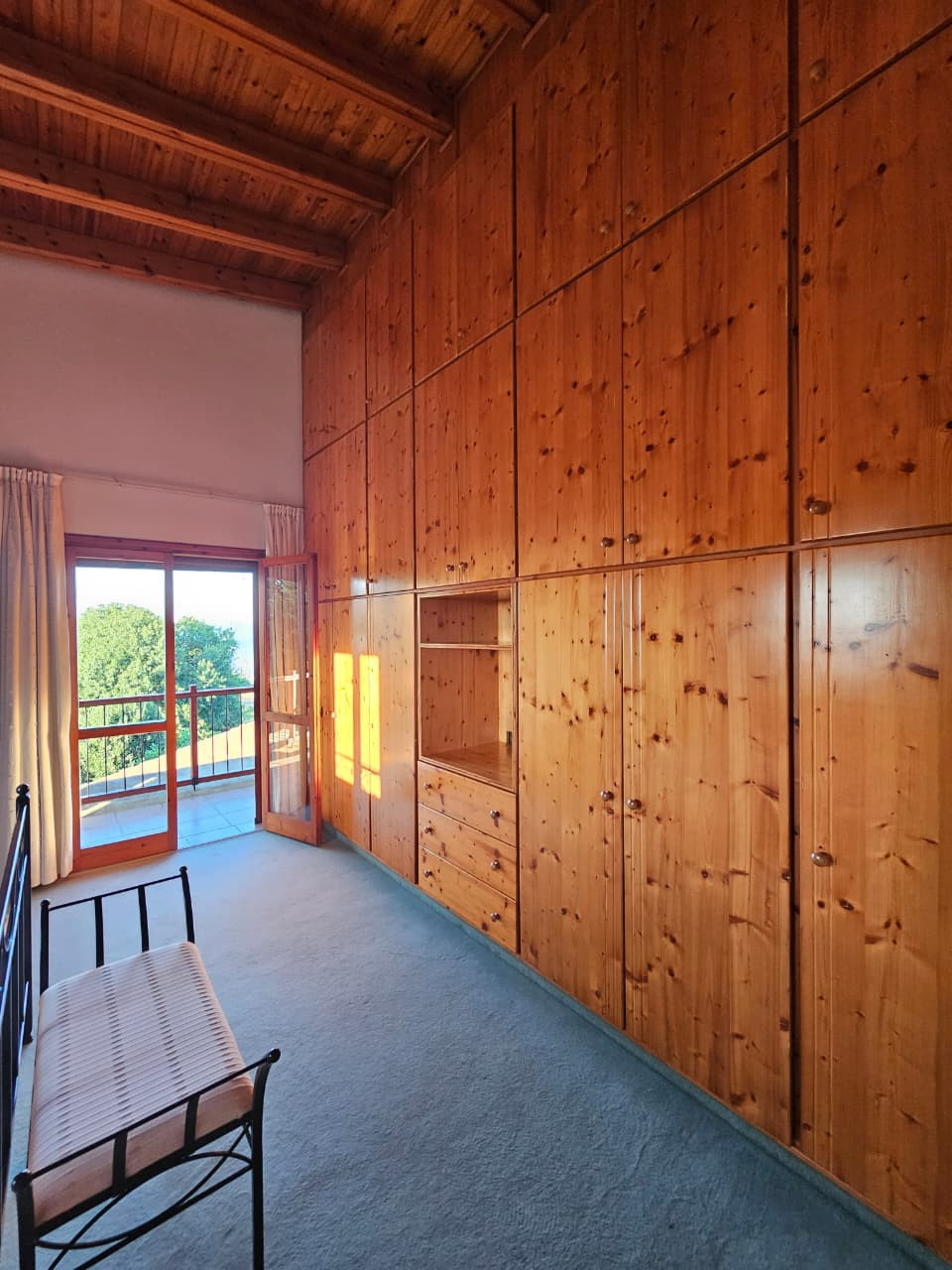 3 bedroom apartment 160 m² in Drousha, Cyprus