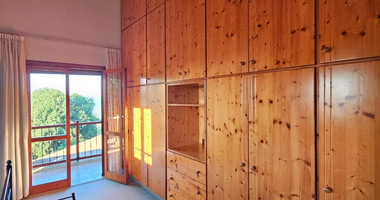 Modern Three Bedroom House in Peaceful Drousia Village for rent