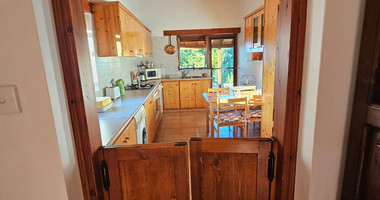 Modern Three Bedroom House in Peaceful Drousia Village for rent