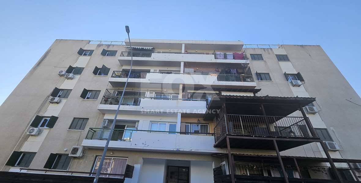 Three Bedroom Apartment For Sale in Linopetra Area