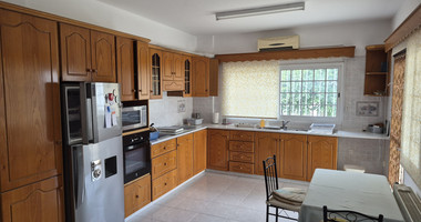 Fully Furnished Three Bedroom House in Pafos For Rent