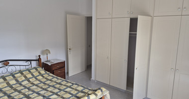 Fully Furnished Three Bedroom House in Pafos For Rent